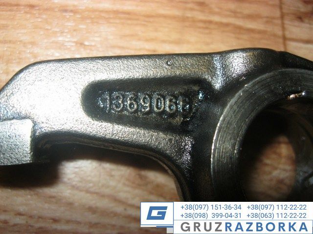 Коромысло выпускного клапана DAF EURO3 Артикул 1369066